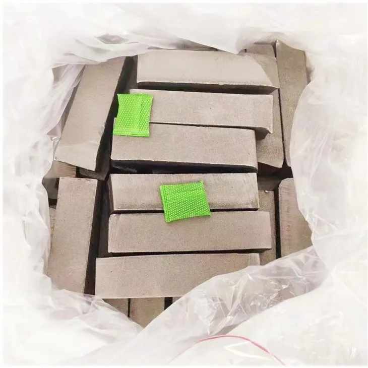 Nízko uhlíkový čisto železný materiál